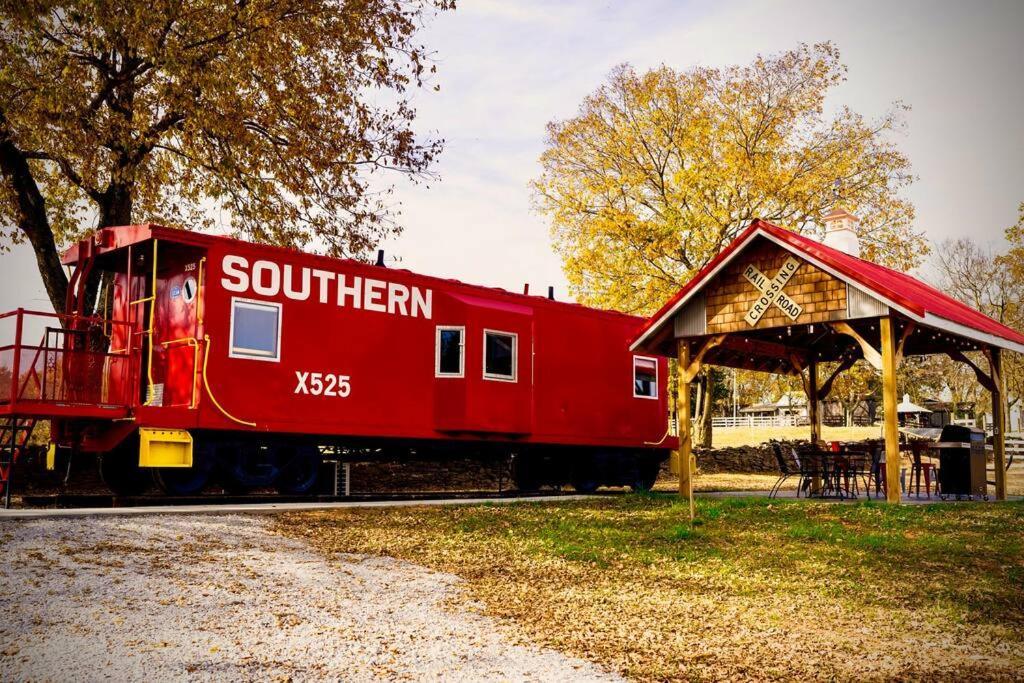 Villa Bourbon Trail: Caboose On The Farm Lawrenceburg Exterior foto